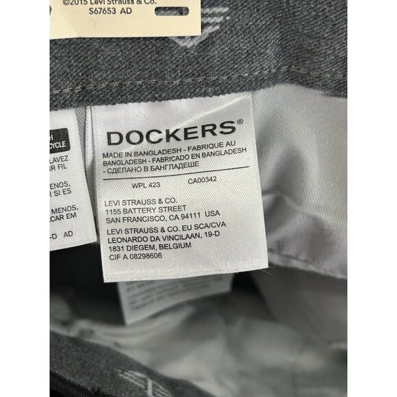 DOCKERS 34x32 Workday Khaki Pants Stretch Classic Smart 360 Flexible Waist Black - Picture 8 of 16